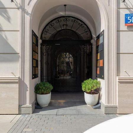 Residence on Wspólna Str. Apartment Warsaw by Renters Exterior foto